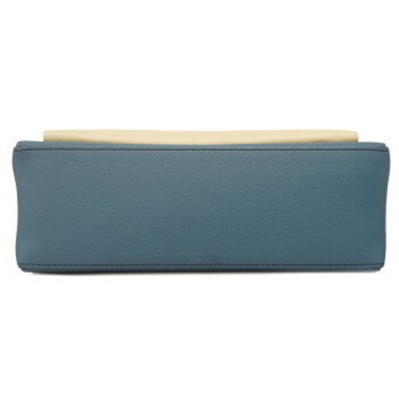 Louis Vuitton My Lock Me Shoulder Bag - Picture 4 of 12